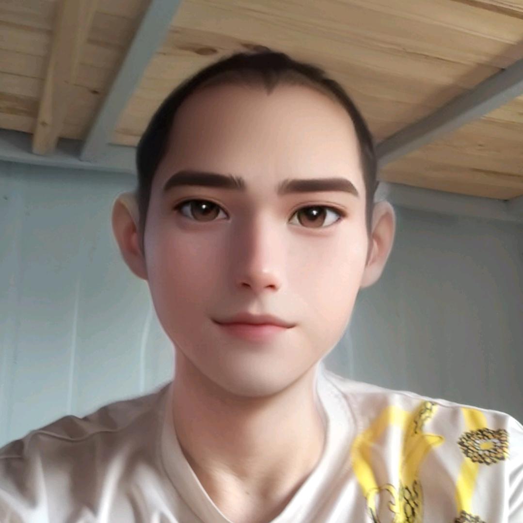 贾曾克（专业批墙）喜欢🎤交朋友。
