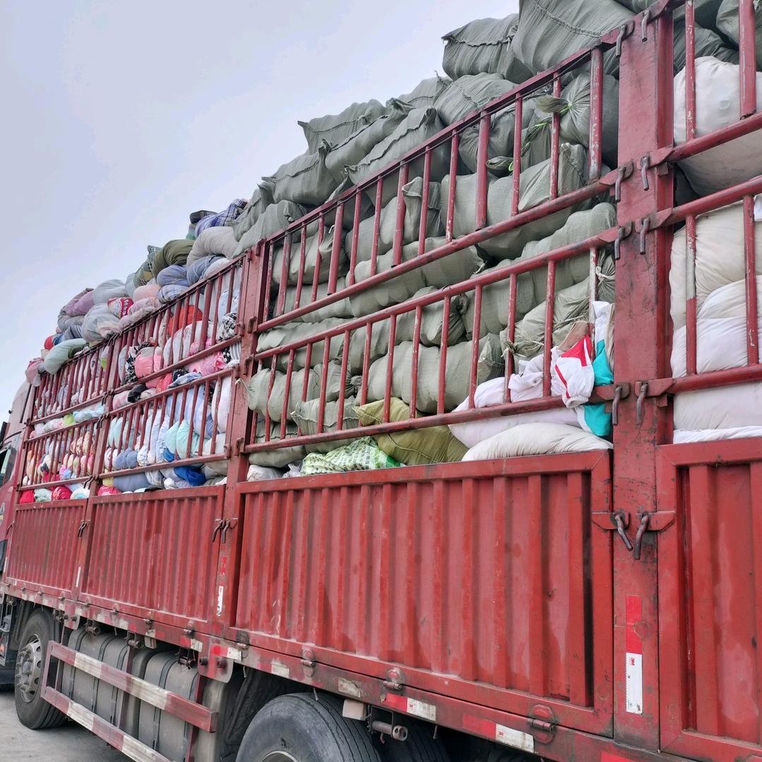 德阳衣之汇回收中心～龙哥