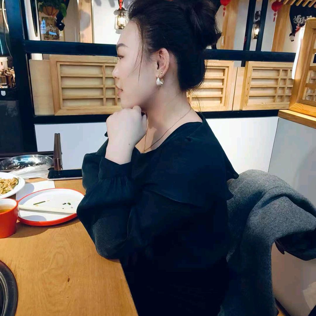 蕊希933
