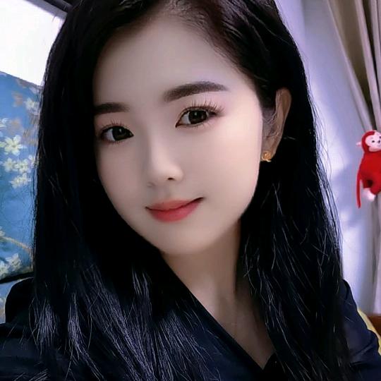 小富婆🌹👜💄💍👠💅🚗