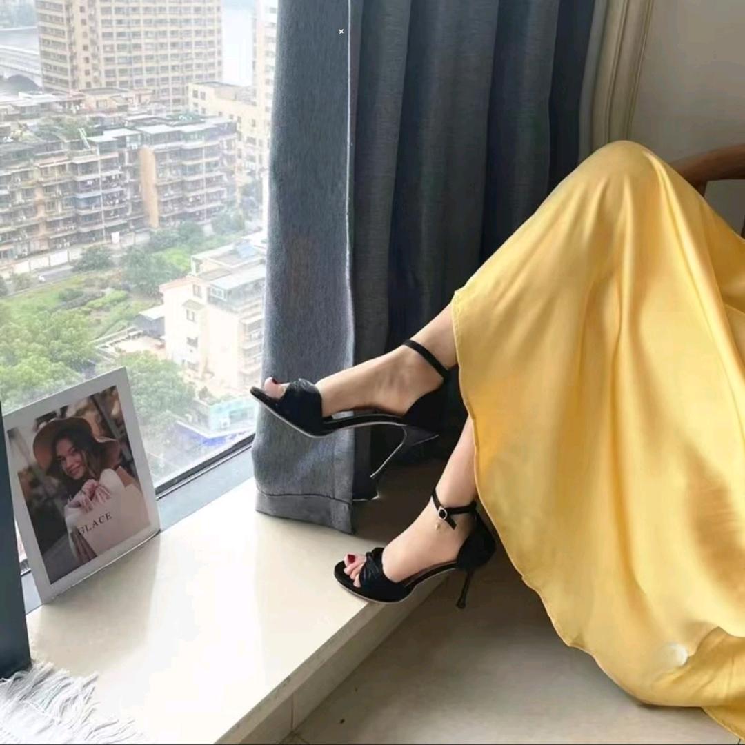 “好心女老板”