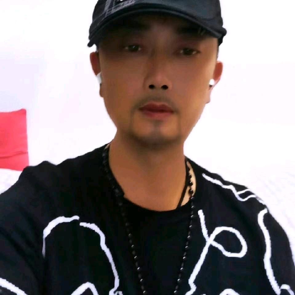 190099251单身男人孤独者，厨师
