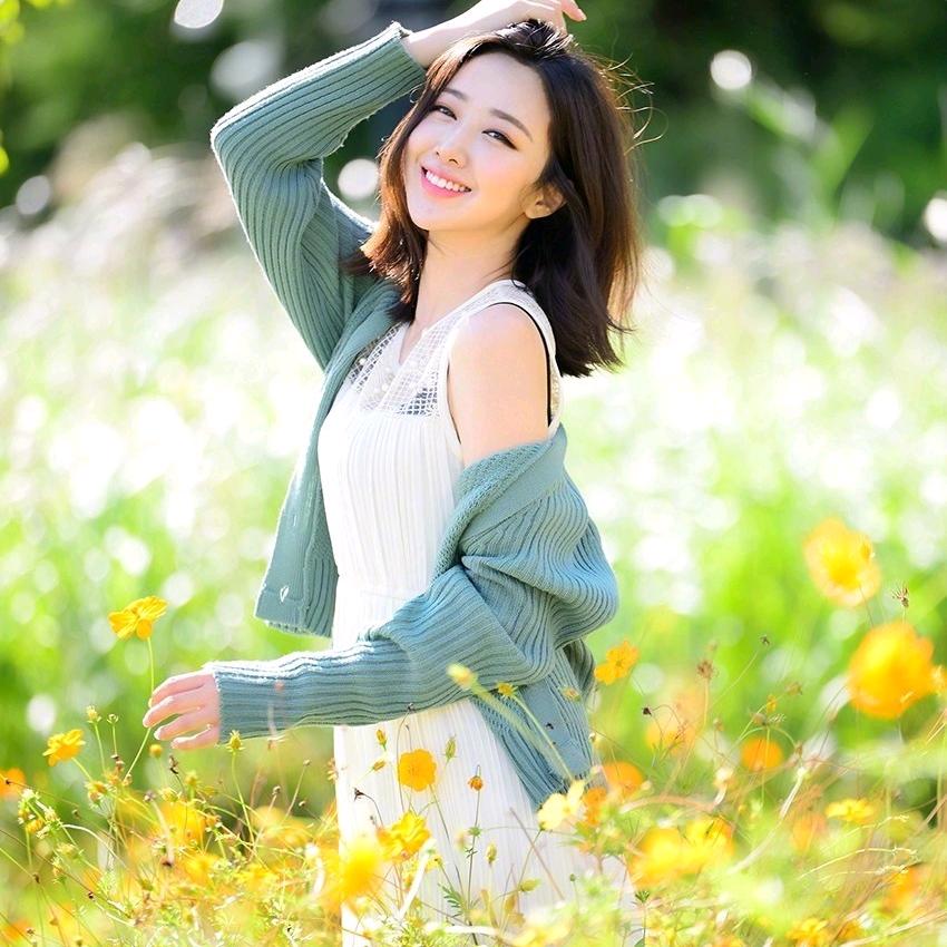 芳 芳