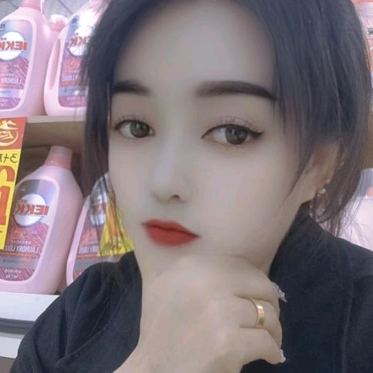 李芹芹