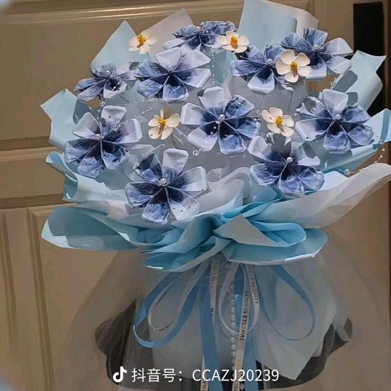 🦋꧁💞冷暖自知💞᭄᪲꧂🦋