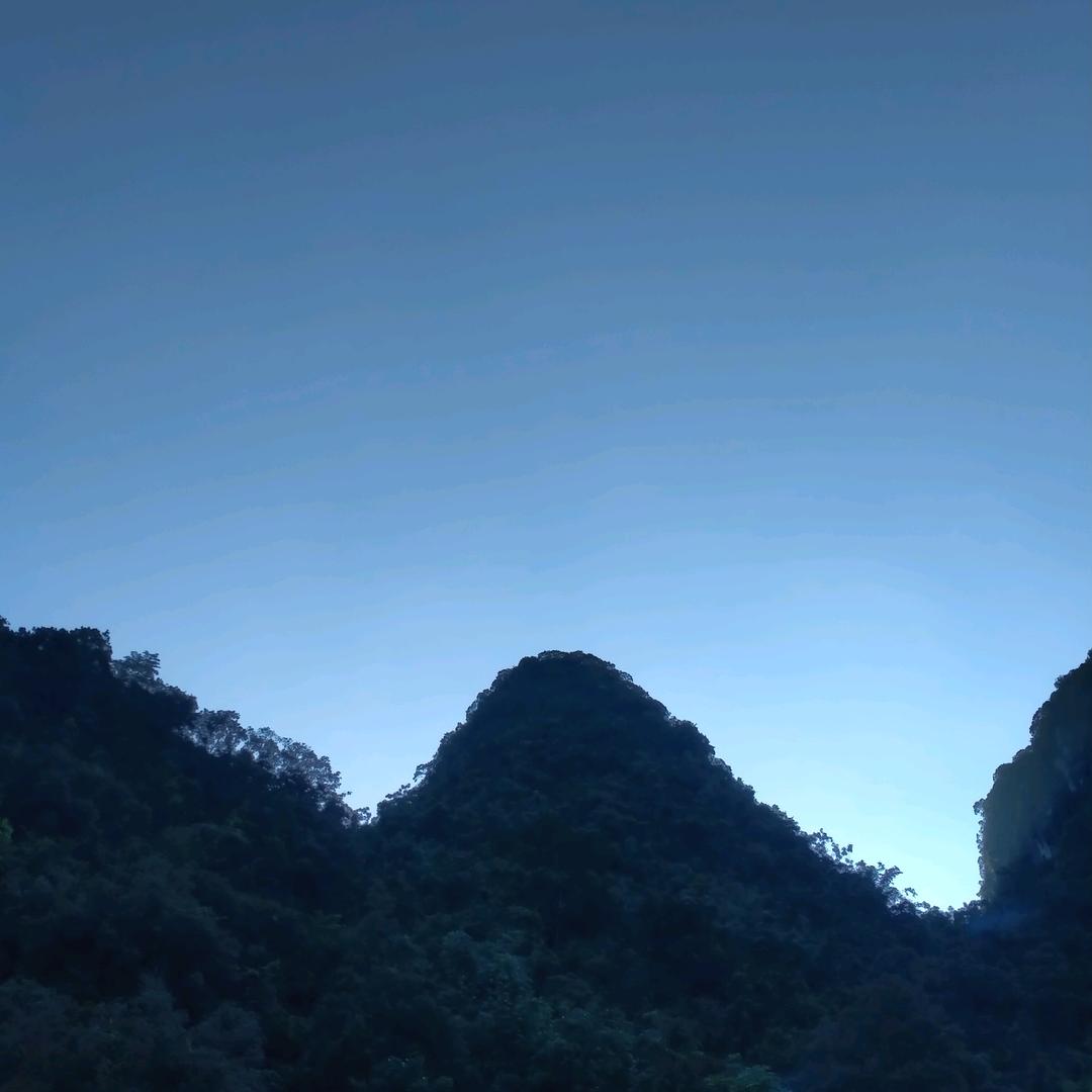 东方旭