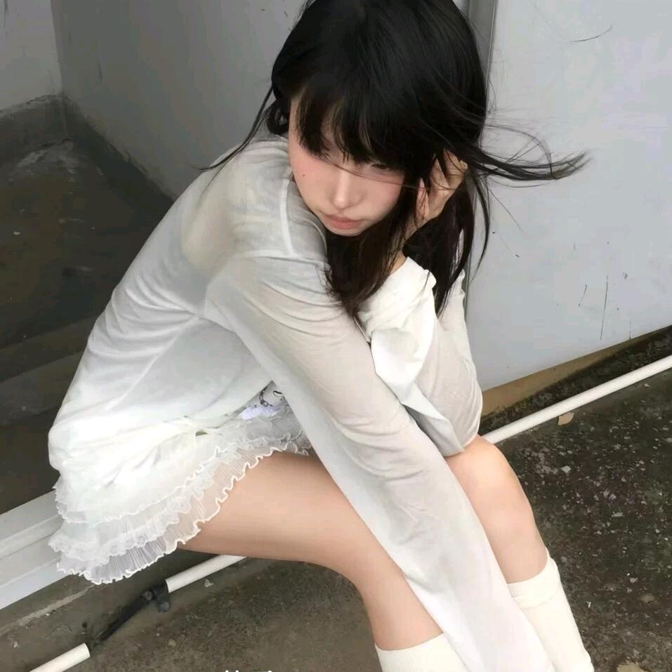 困在抒情散文里.