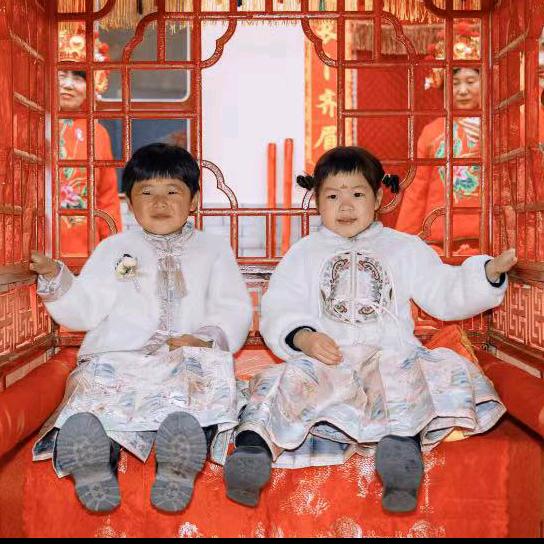 可可和楮楮的奶奶