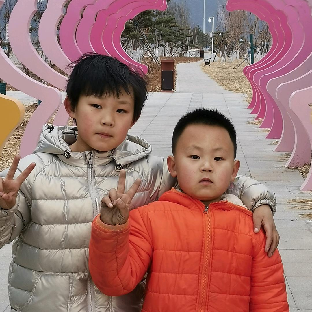 小靳