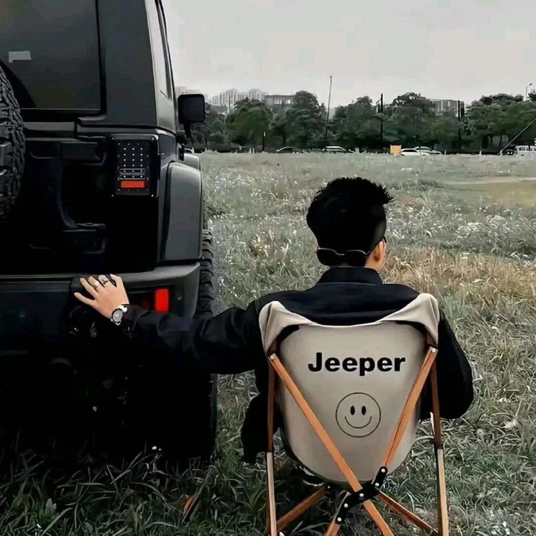 💞ℒᎭℯ⃝杯中烈酒敬余生💕¹³¹⁴