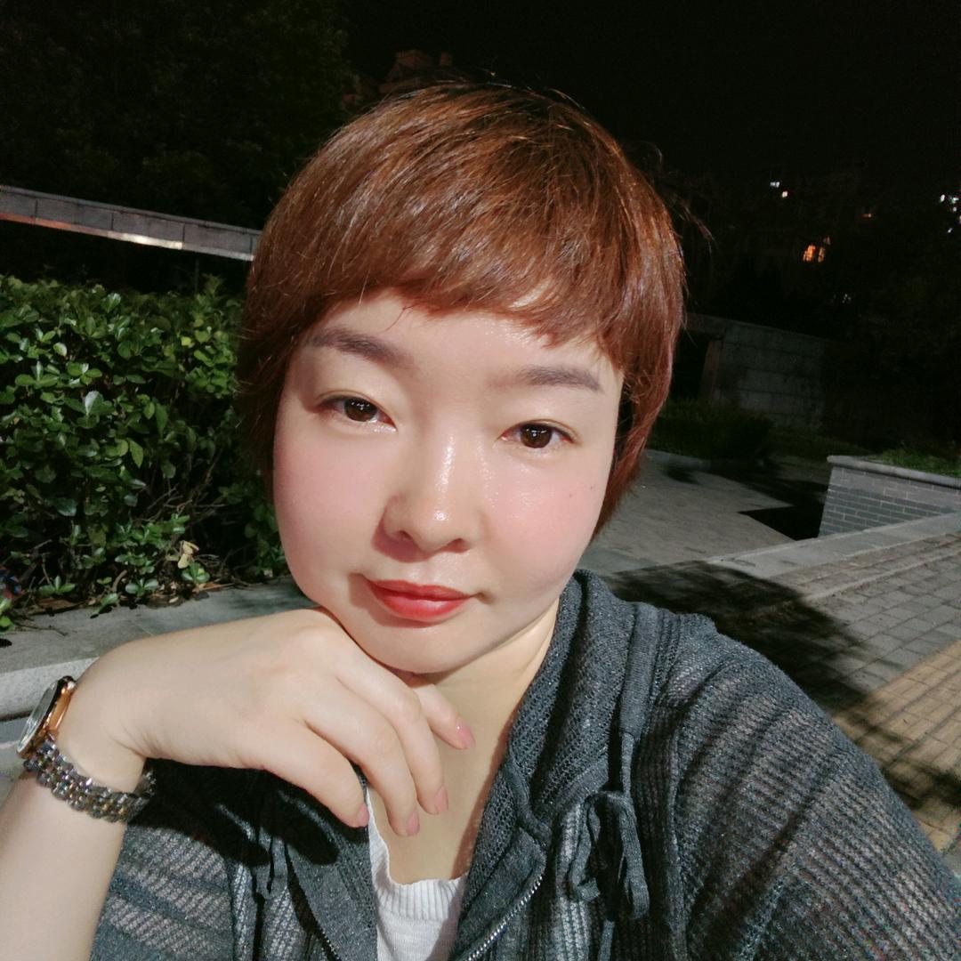 亚丽童装批发零售