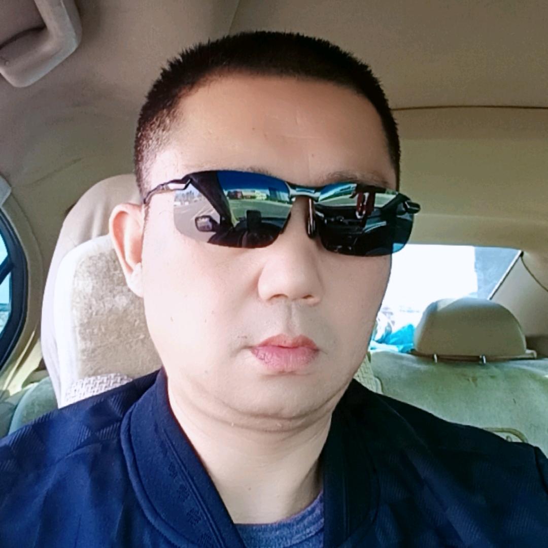 黄明