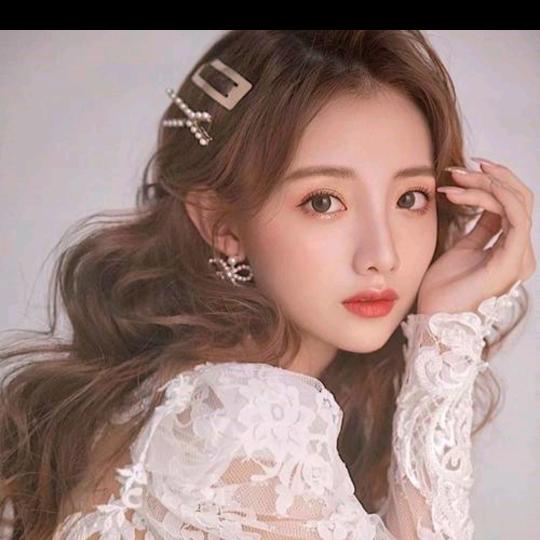 李丽