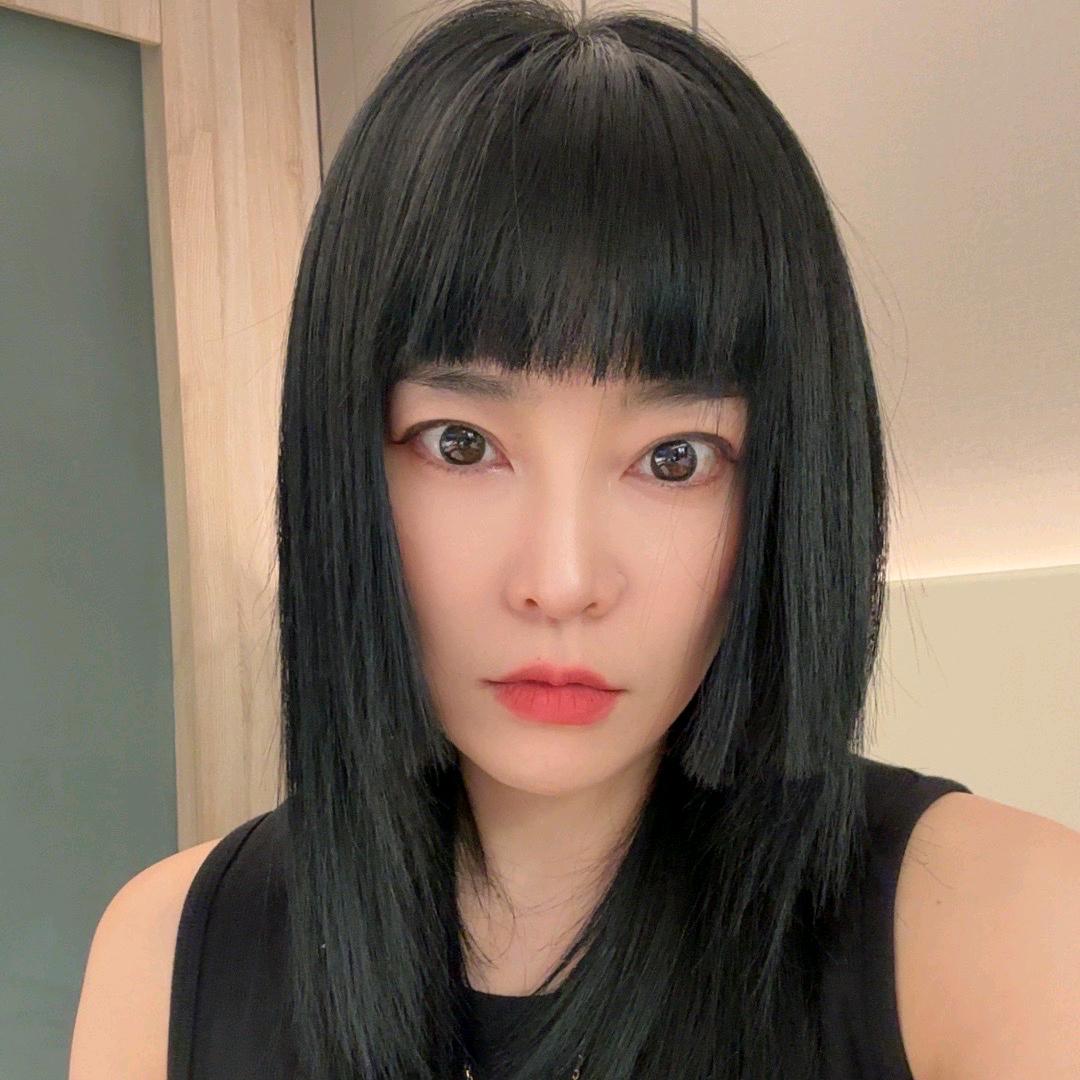 NANA港风潮牌- 直播返场