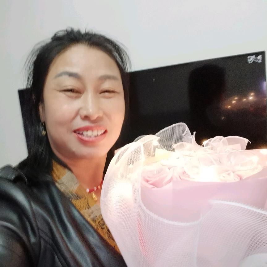 开心的我