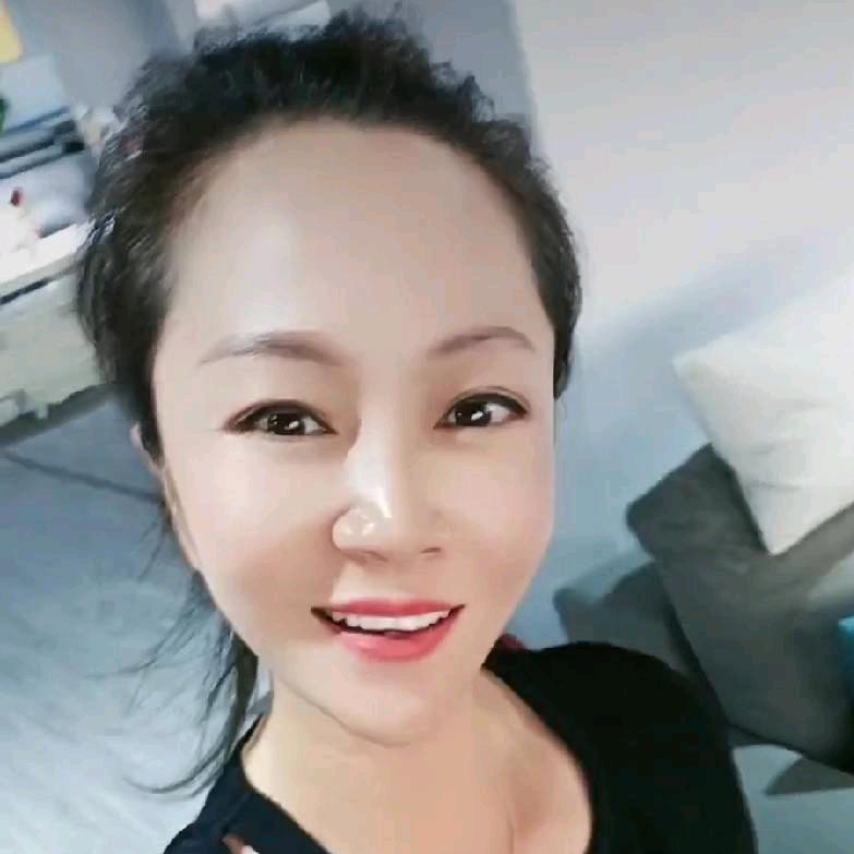 河堤云飞家具广场