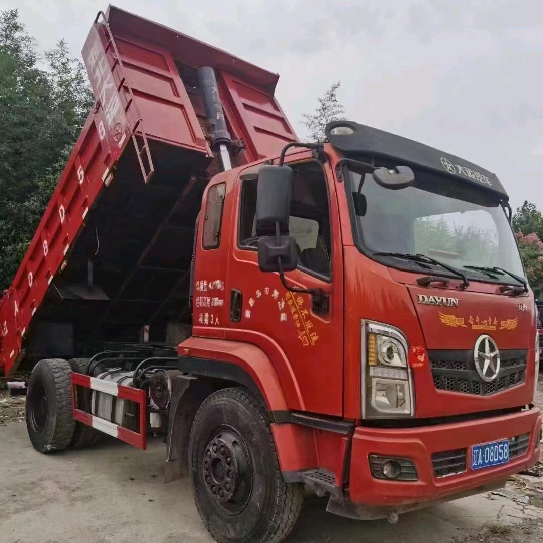丫丫二手自卸车