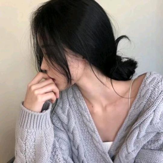 四月