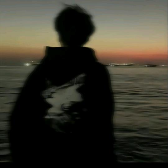 ㅤㅤㅤ    ㅤㅤㅤ