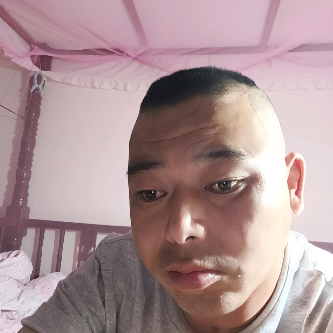卖海鲜的轮椅弟弟，正能量
