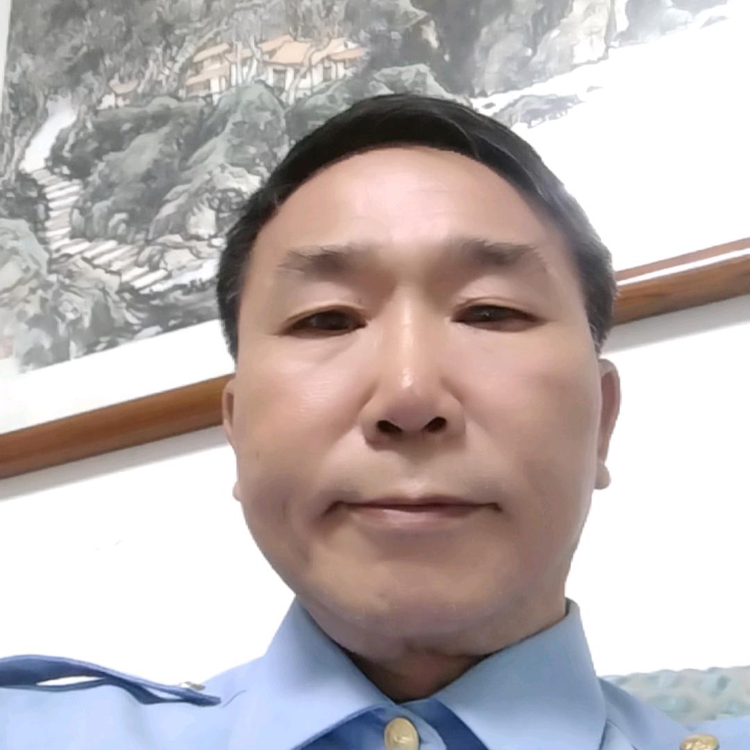 诗人碧璆
