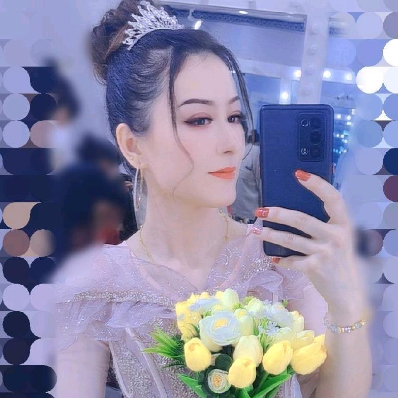 👨‍👩‍👧‍👦  公主  ♥