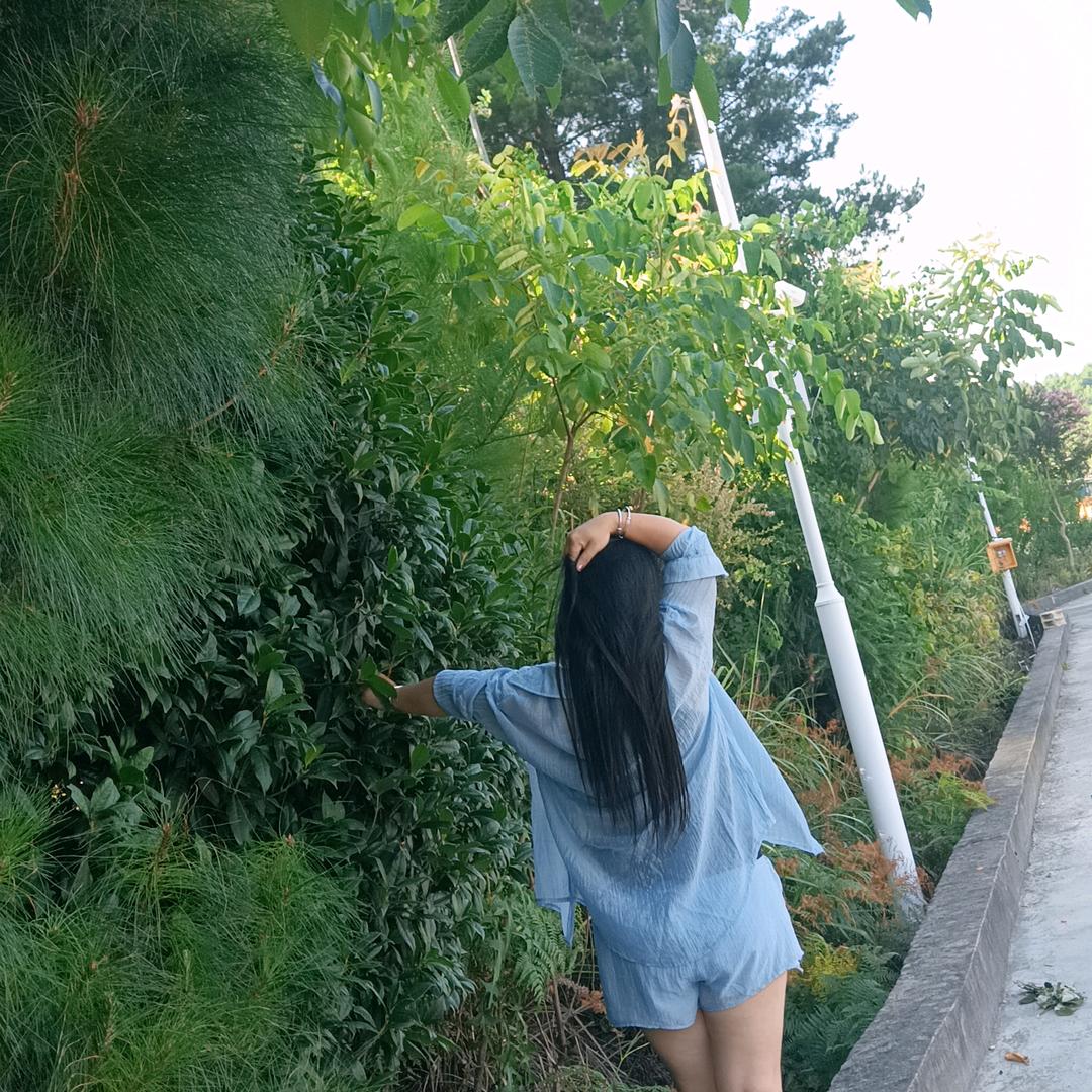 㞮孞🦋《芳芳》