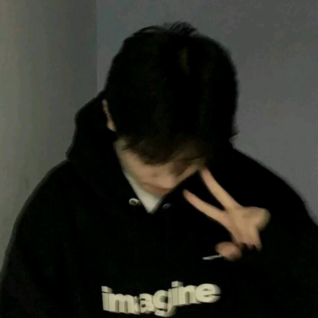 ♛