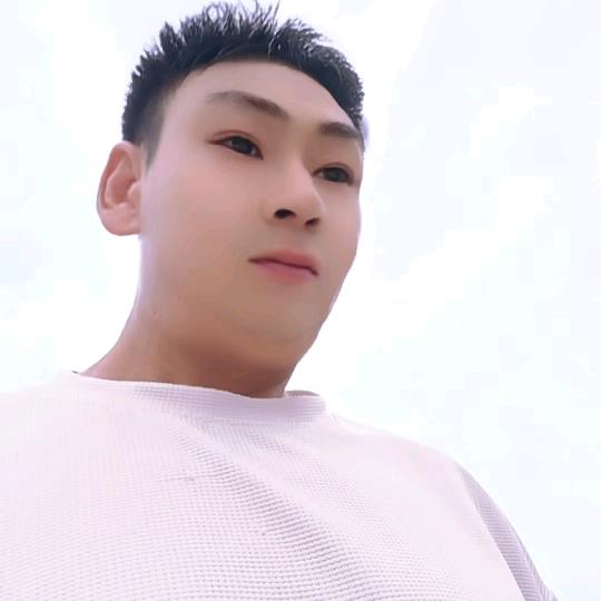 农村人爱唱歌（昭通李健）