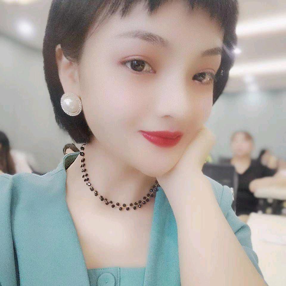 台前.皇苑美容