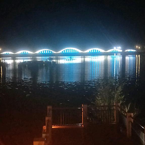 尼加提  教练。