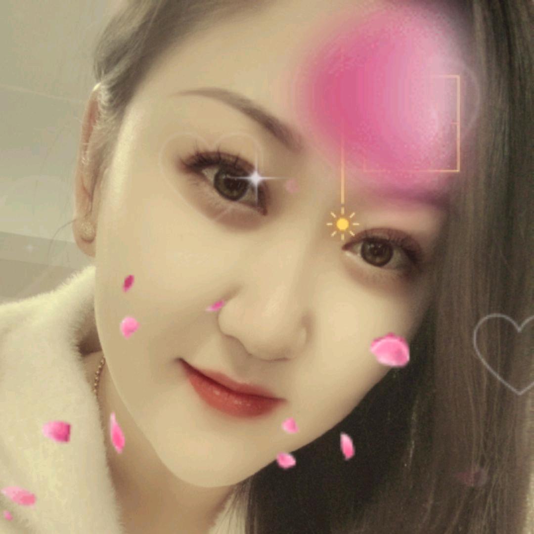 清晨烟酒店