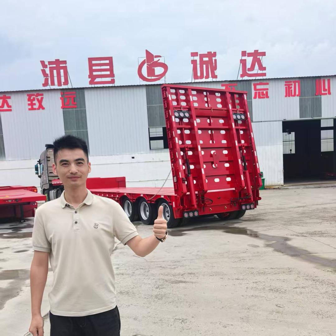 沛县诚达挂车（小赵）
