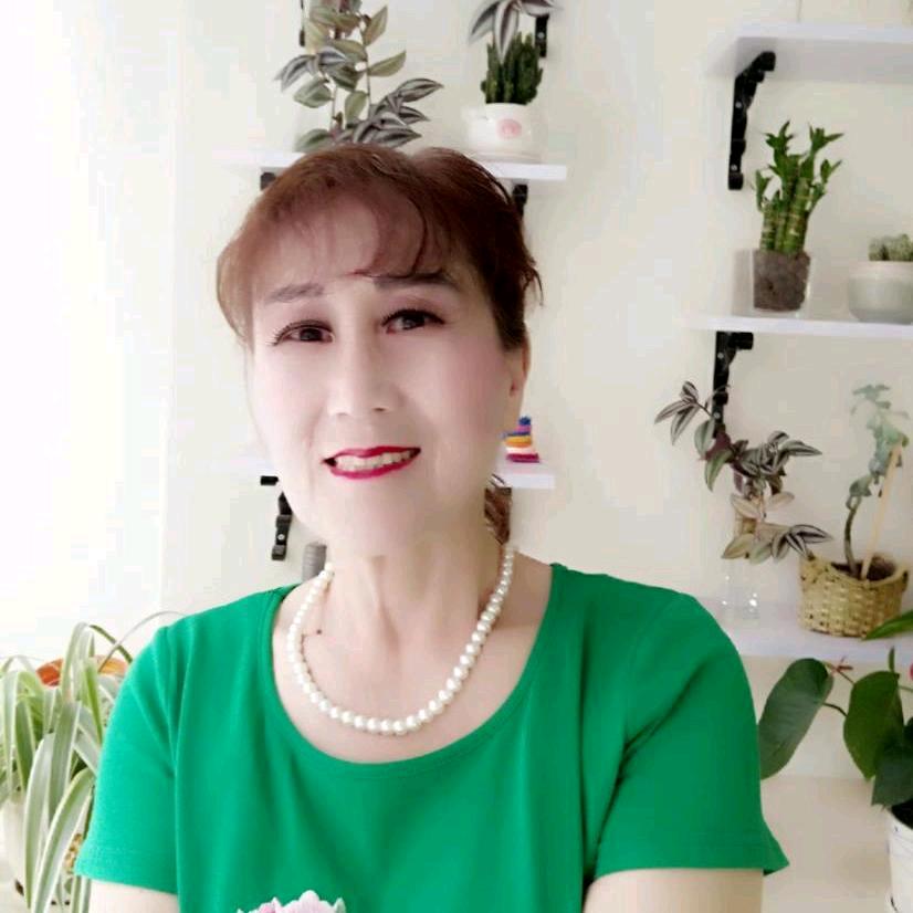 又美...🌹