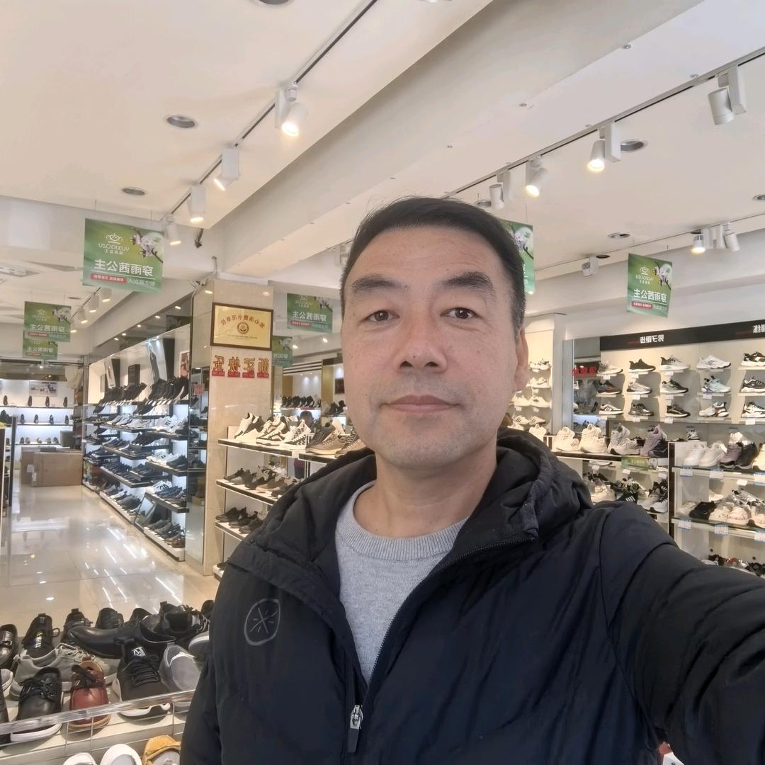 时尚平价鞋城