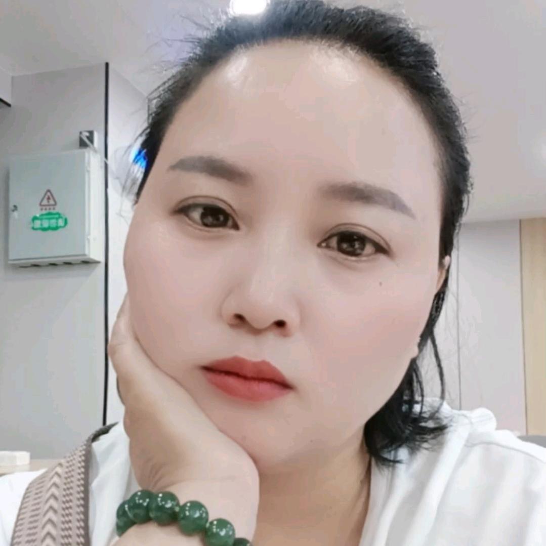 阿芳