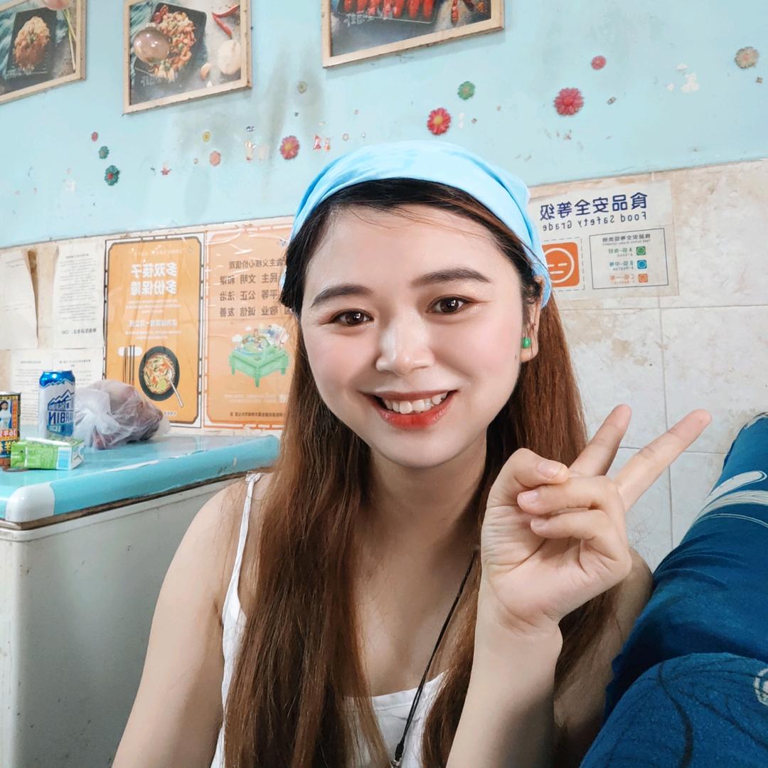 小刺猬有笑fen直播间