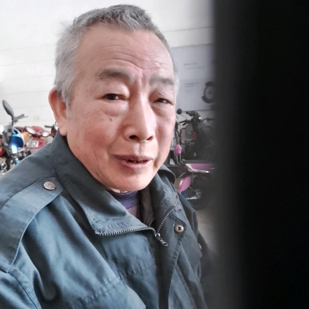 老彭