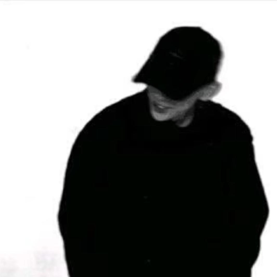 名梁✔