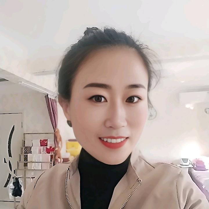 文文葆薇蒂美素颜肌