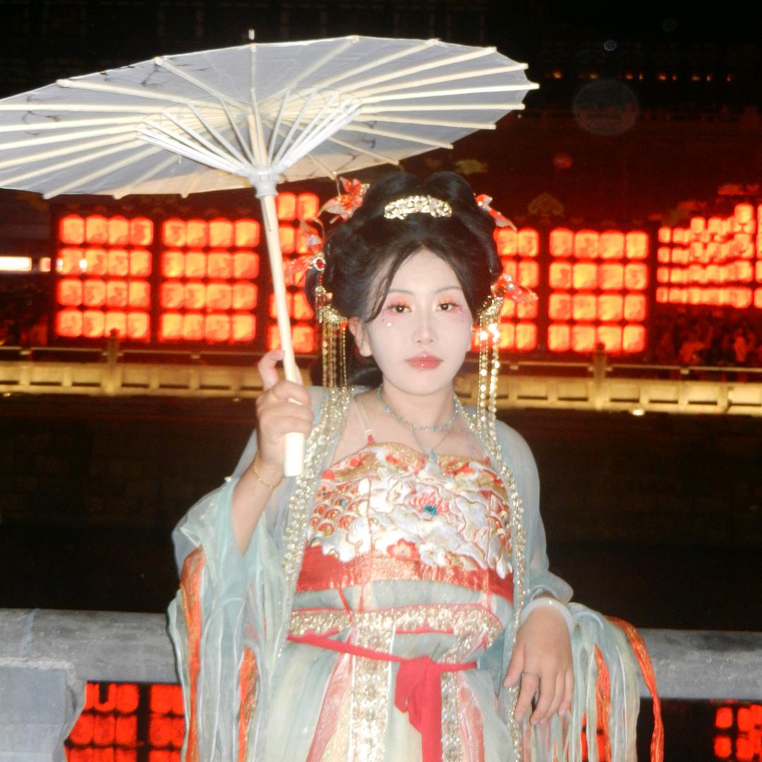 小王要发财~