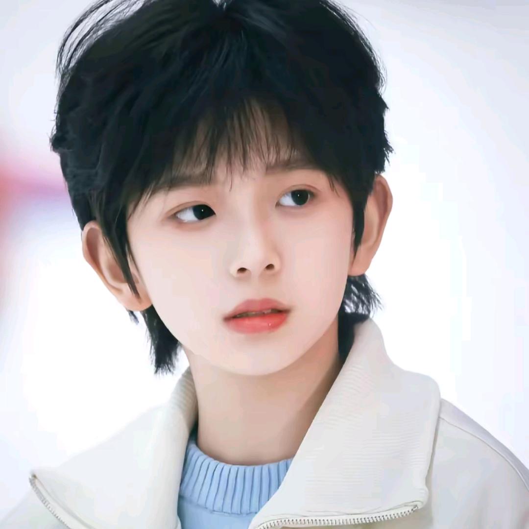 ^铭天见吉米cjm^𐙚