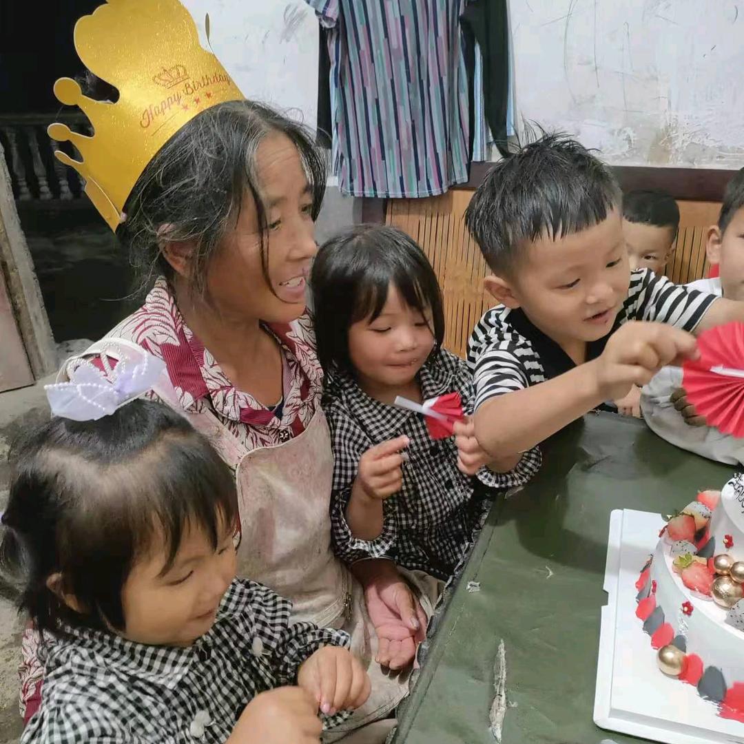 幸福快乐🙂