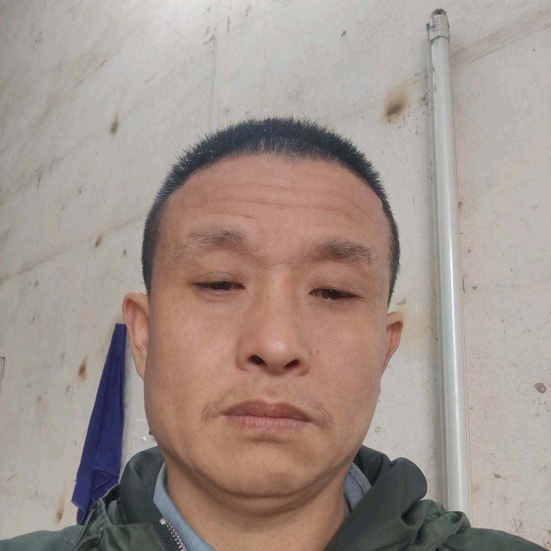 大龙矮子理发店