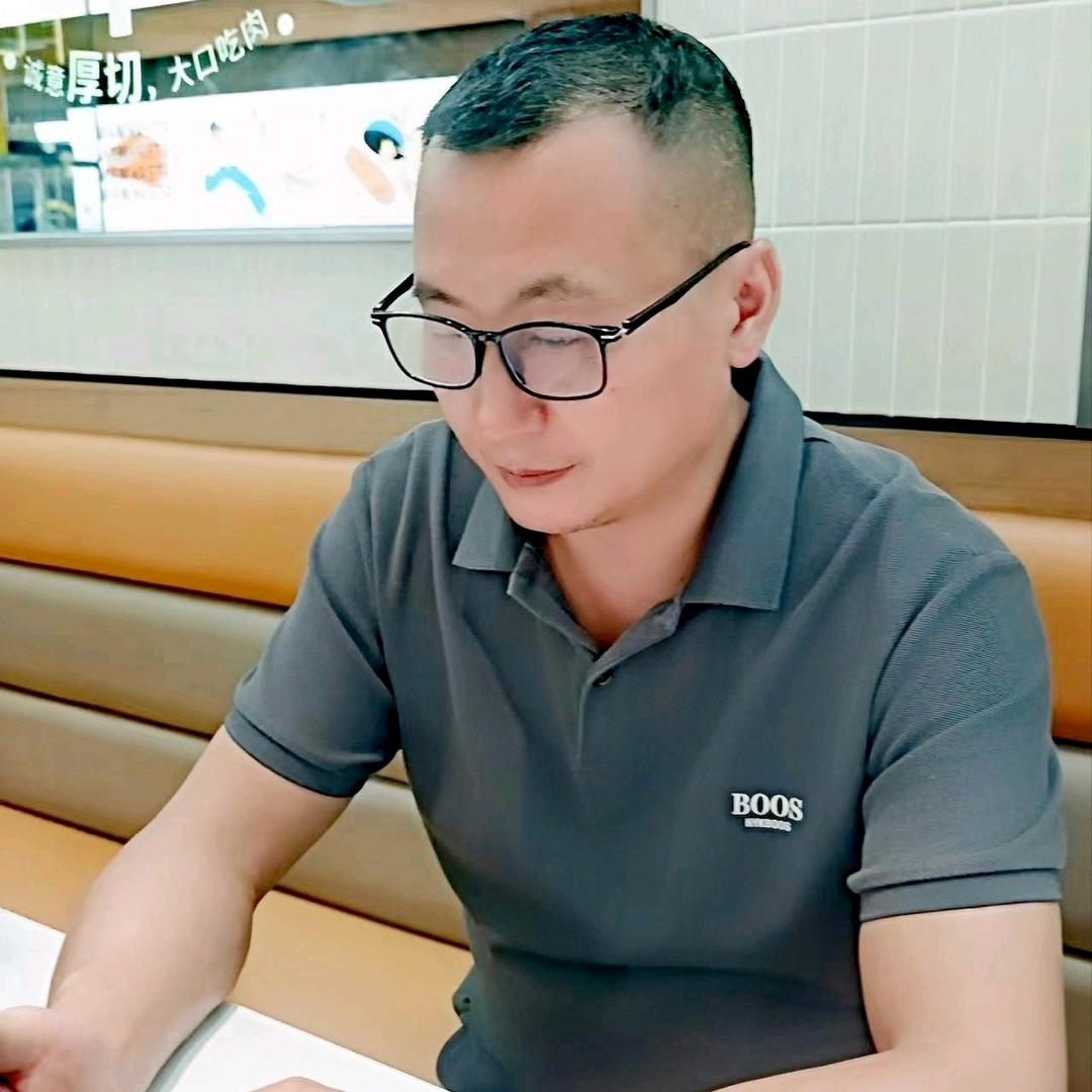 回首阑珊三声叹