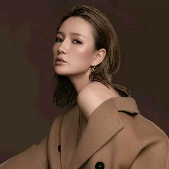 洛哥（轻奢女装）