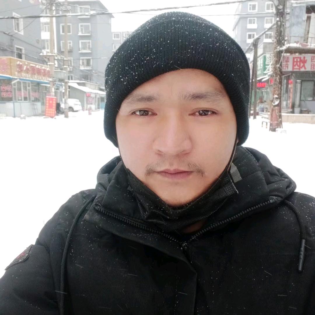 王世志