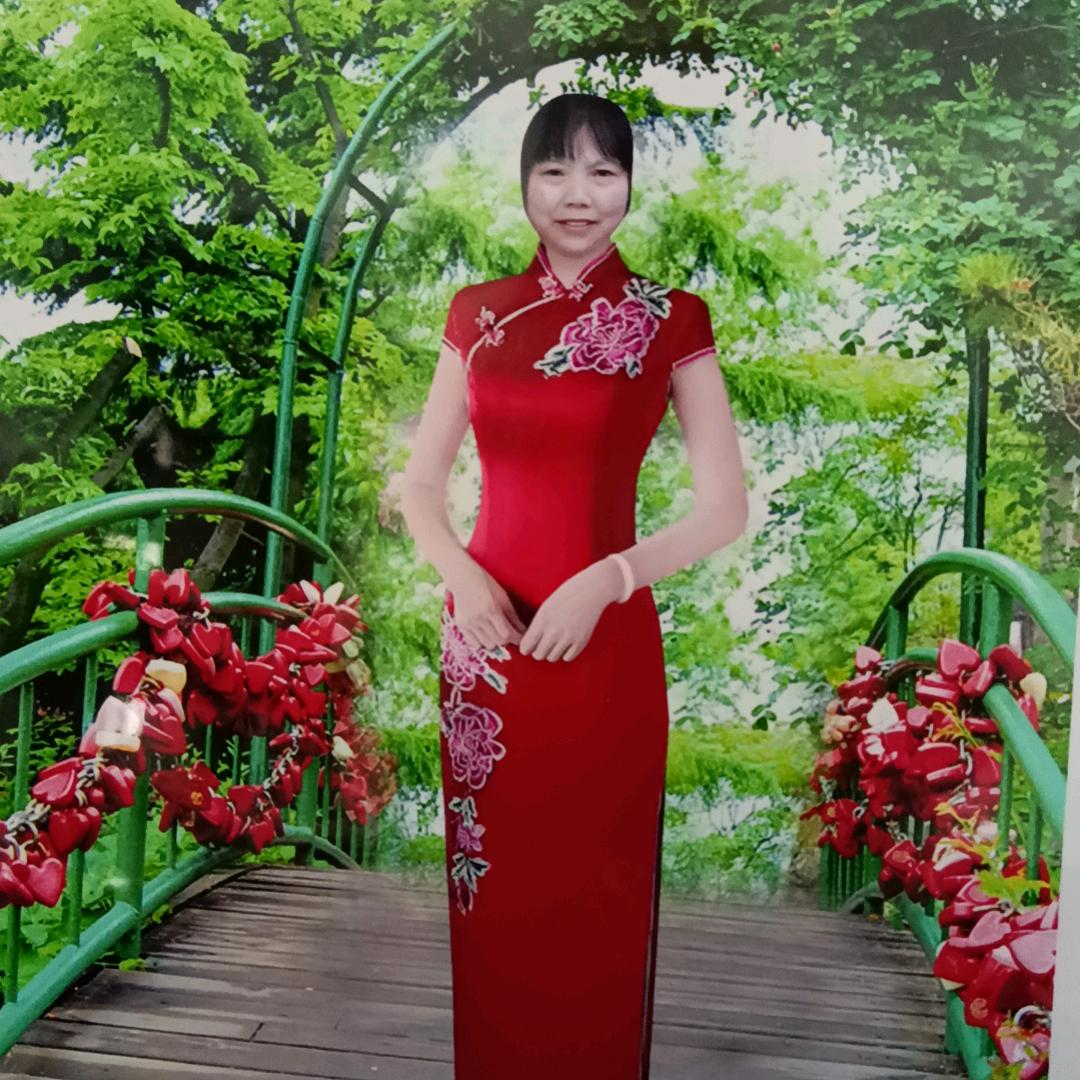 李德英