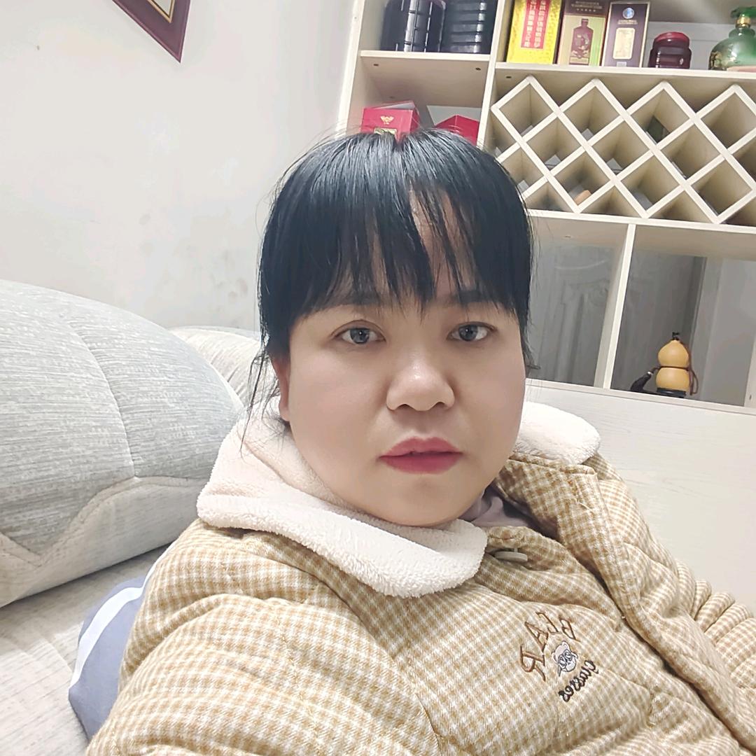 阿华.