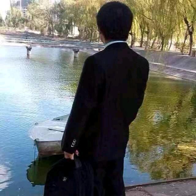 中巅汽车-龙飞
